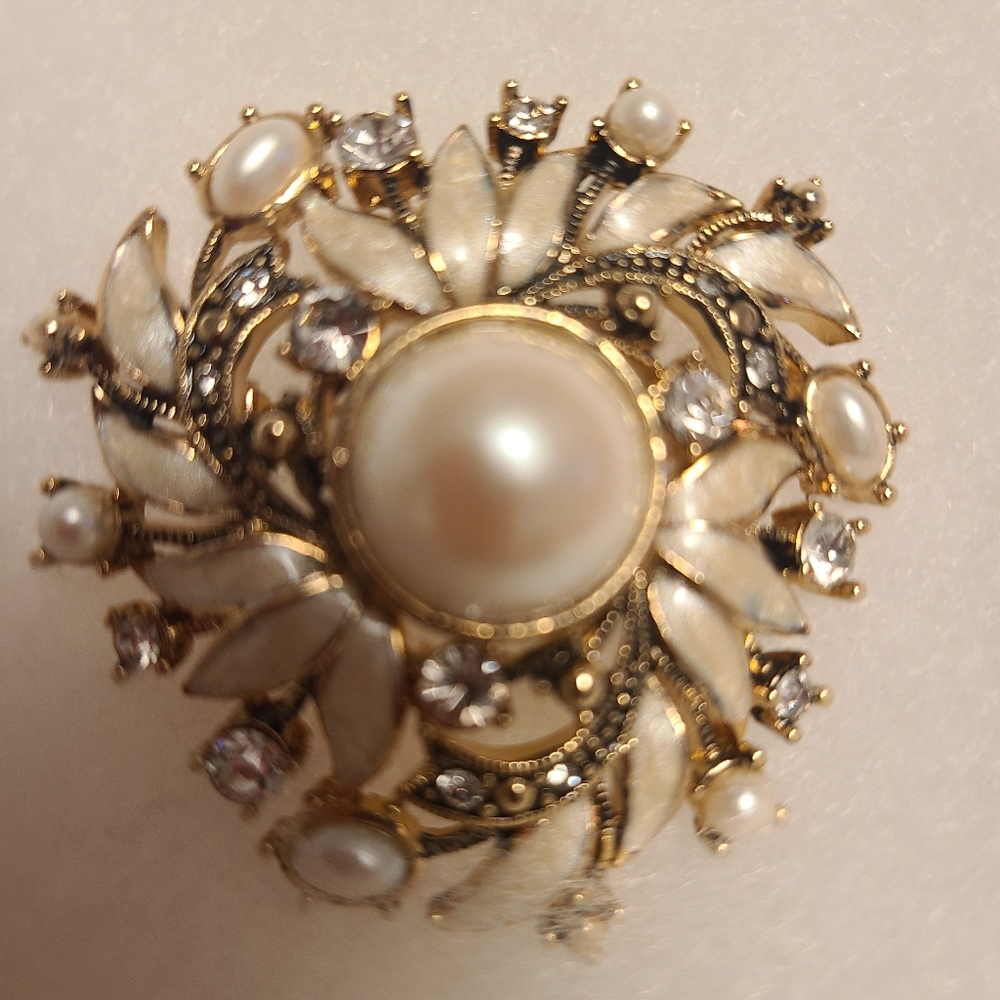 2" Monet Brooch/ Pin - Picture 1 of 6